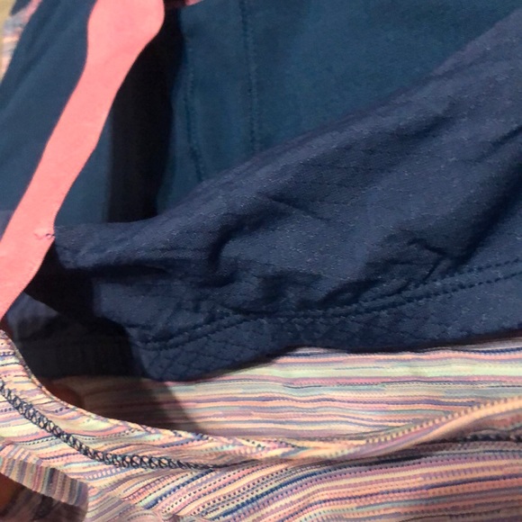 Ivivva workout top - Picture 4 of 4